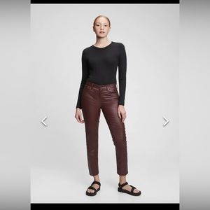 NWT Mid Rise Vintage Slim Coated Jeans by GAP
